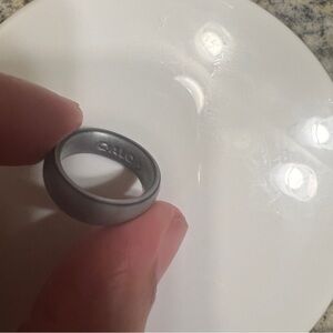 Qalo Silicone Ring